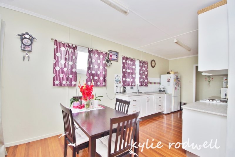 Photo - 10 Mitchell St , Beaudesert QLD 4285 - Image 5