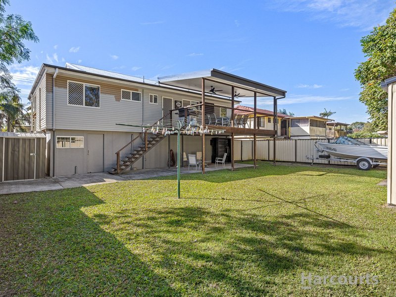 Photo - 10 Mitze Street, Bray Park QLD 4500 - Image 11