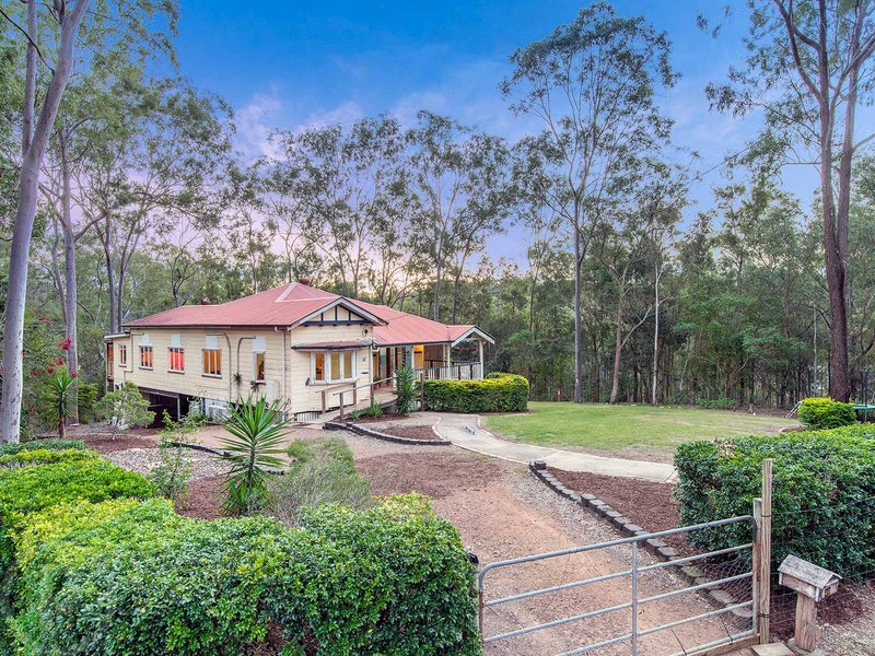 10 Moledina Crescent, Mount Crosby QLD 4306