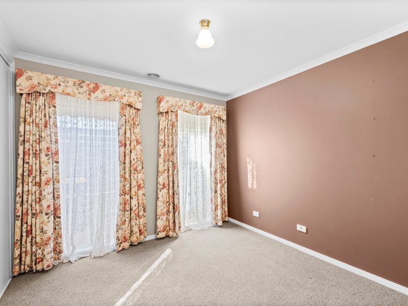 Photo - 10 Monash Drive, Benalla VIC 3672 - Image 8