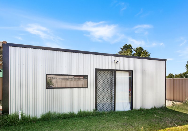 Photo - 10 Monds Ave , Benalla VIC 3672 - Image 4