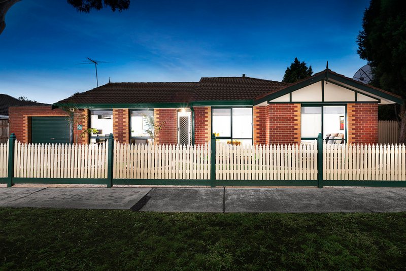 10 Moneghetti Way, Mill Park VIC 3082