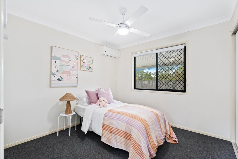 Photo - 10 Monivae Circuit, Eagleby QLD 4207 - Image 10