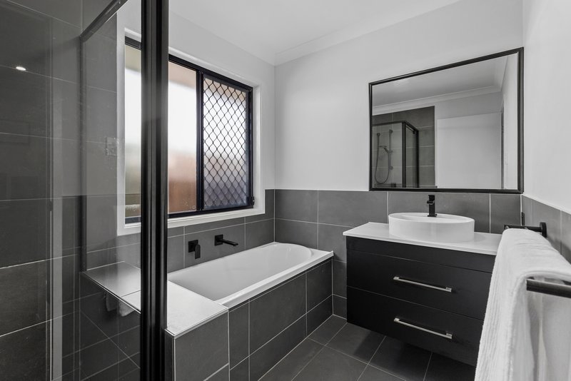 Photo - 10 Monkira Street, Morayfield QLD 4506 - Image 15