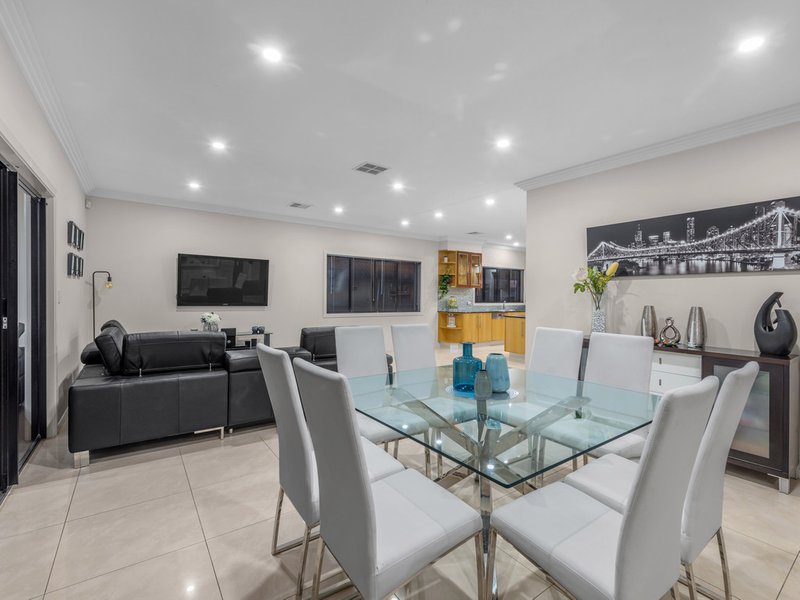 Photo - 10 Monserrat Street, Chermside QLD 4032 - Image 8