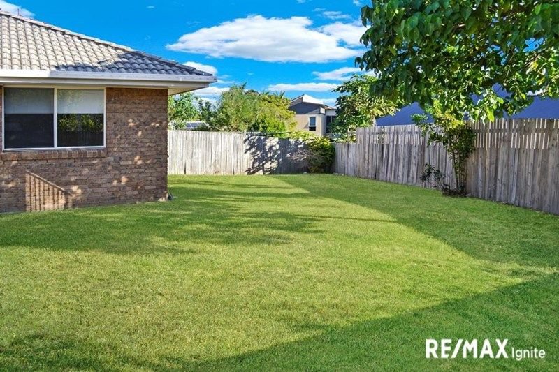 Photo - 10 Montego Way, Forest Lake QLD 4078 - Image 4