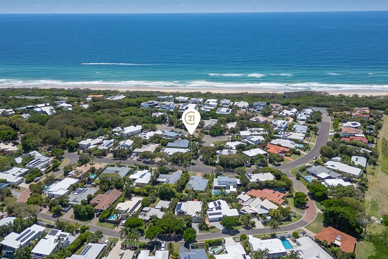 Photo - 10 Moonbeam Crescent, Castaways Beach QLD 4567 - Image 16