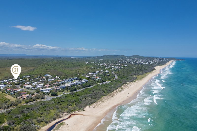 Photo - 10 Moonbeam Crescent, Castaways Beach QLD 4567 - Image 17