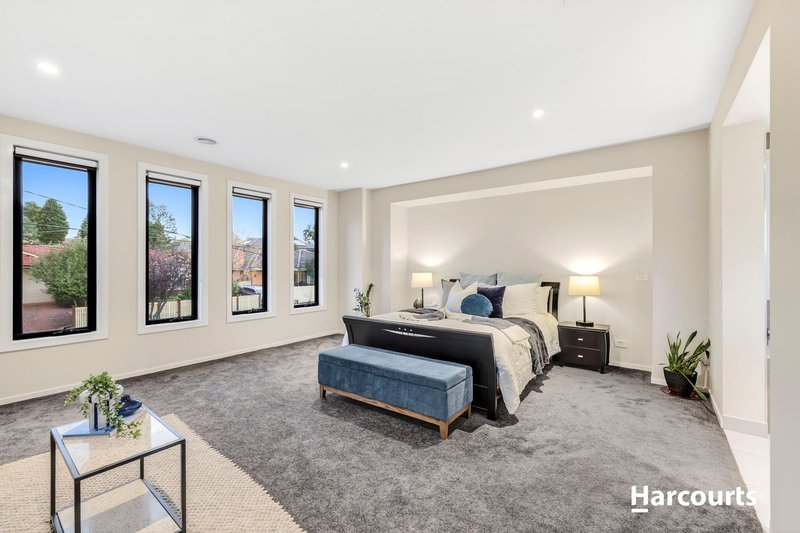 Photo - 10 Morack Road, Vermont VIC 3133 - Image 6
