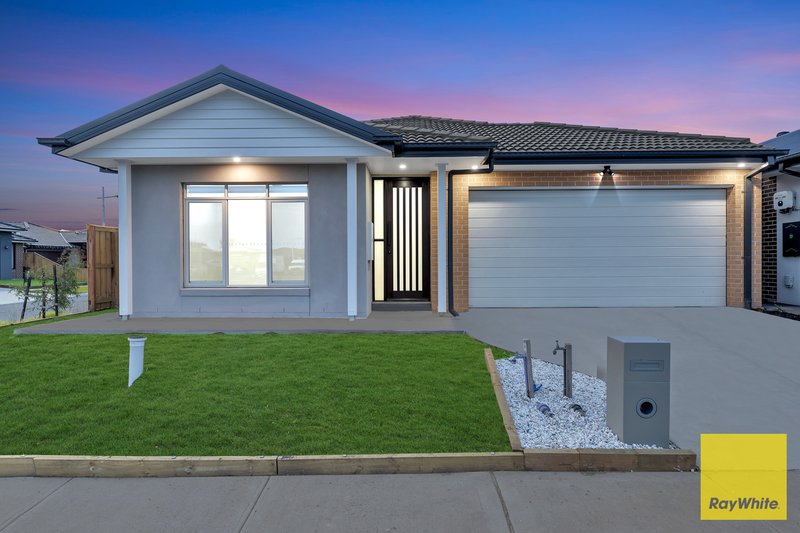 Photo - 10 Morava Street, Tarneit VIC 3029 - Image 2