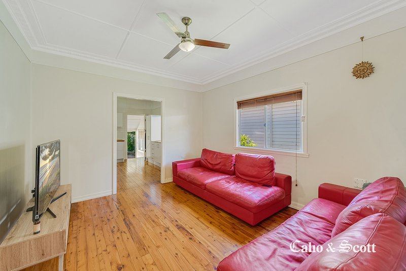 Photo - 10 Morcombe St , Brighton QLD 4017 - Image 4