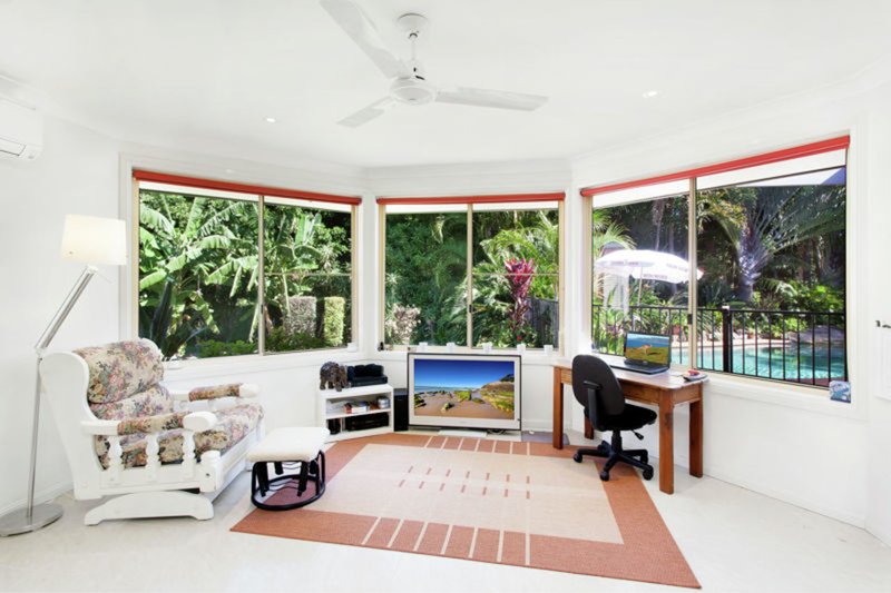 Photo - 10 Moreton Bay Ave , Coffs Harbour NSW 2450 - Image 4