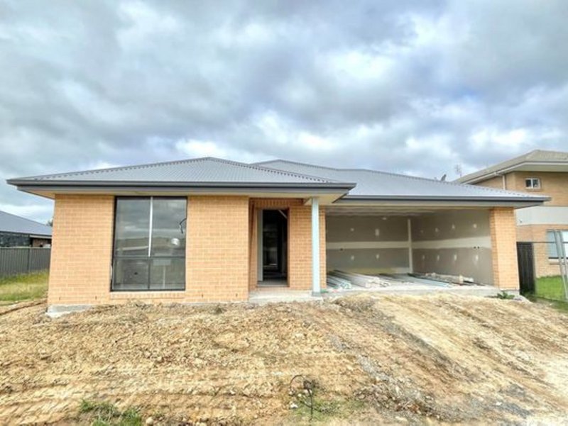 10 Morris Place, Marulan NSW 2579