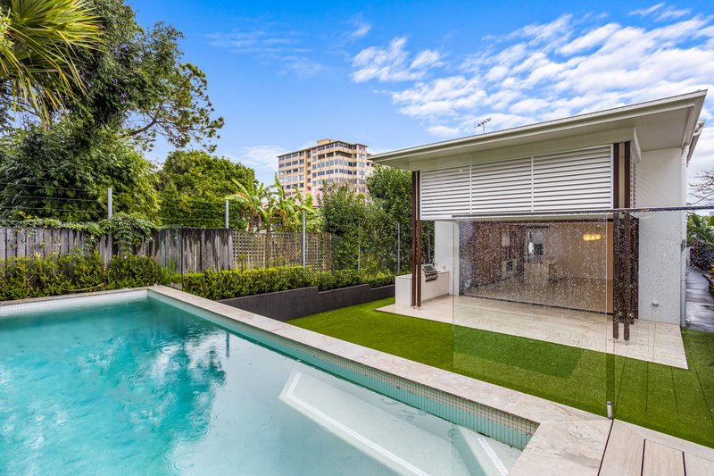 Photo - 10 Mountford Road, New Farm QLD 4005 - Image 2