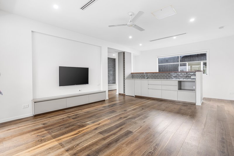 Photo - 10 Mountford Road, New Farm QLD 4005 - Image 7