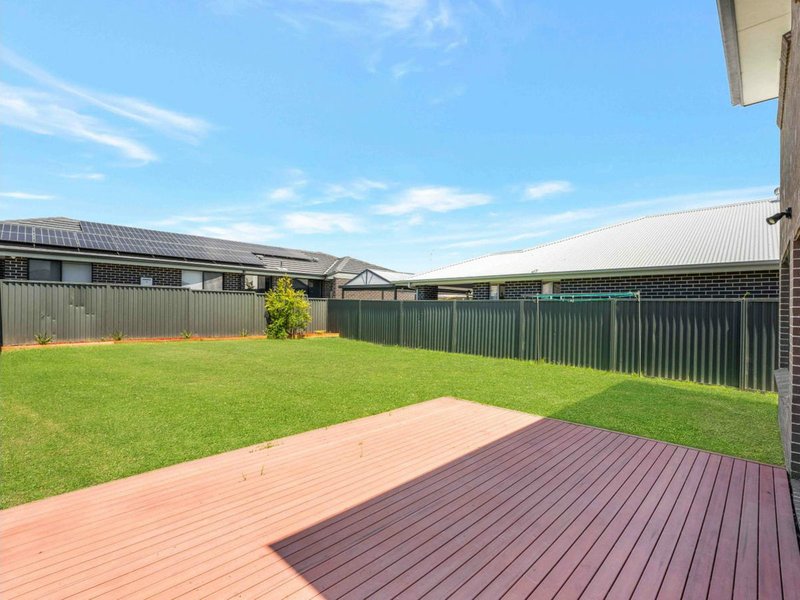 Photo - 10 Mulumulung Street, Austral NSW 2179 - Image 10