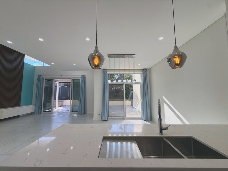 Photo - 10 Mulyan Avenue, Carlingford NSW 2118 - Image 3