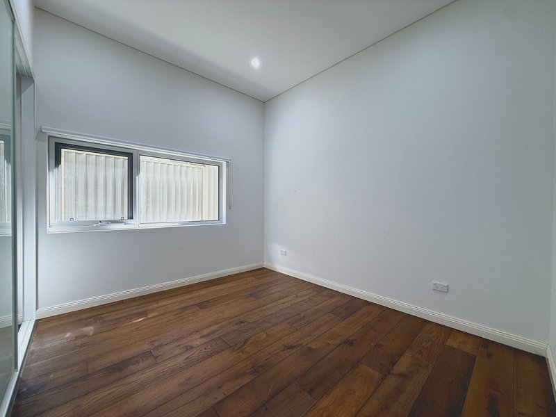 Photo - 10 Mulyan Avenue, Carlingford NSW 2118 - Image 8