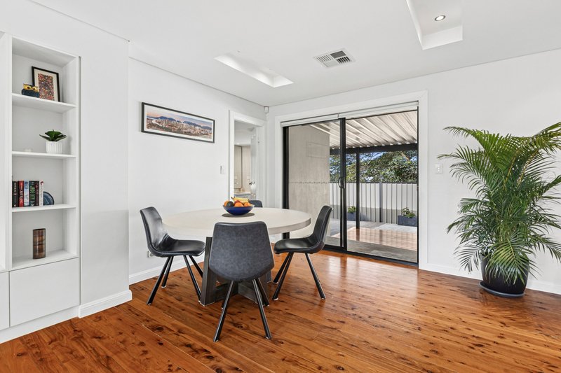 Photo - 10 Mundara Place, Narraweena NSW 2099 - Image 5