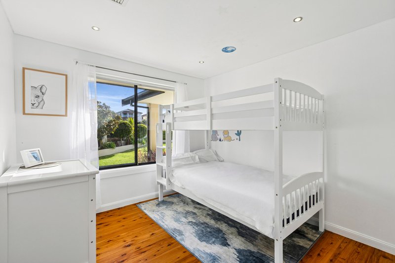 Photo - 10 Mundara Place, Narraweena NSW 2099 - Image 11