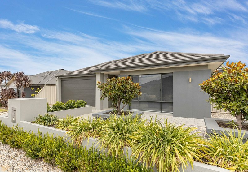 10 Munert Street, Yanchep WA 6035