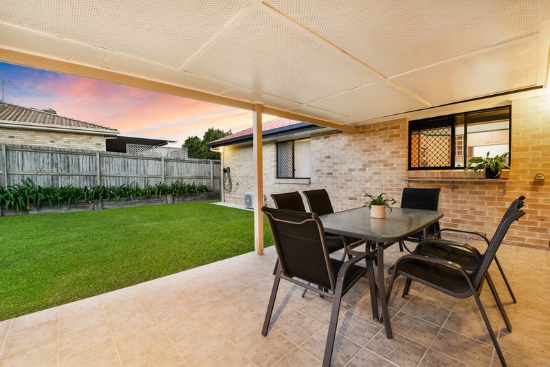 Photo - 10 Murchison Court, Murrumba Downs QLD 4503 - Image 8