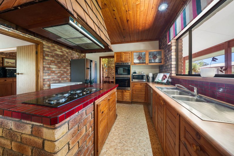 Photo - 10 Murphys Creek Road, Blue Mountain Heights QLD 4350 - Image 3