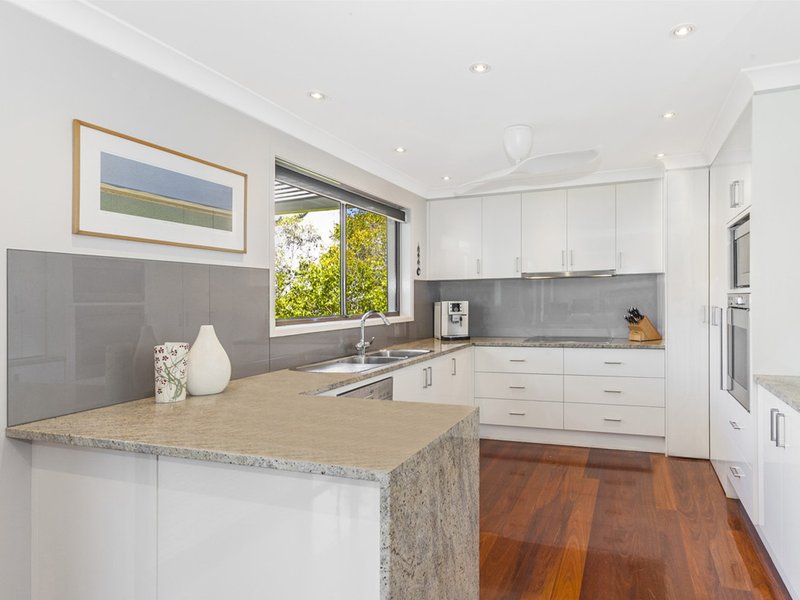 Photo - 10 Murrawal Road, Stanwell Park NSW 2508 - Image 7