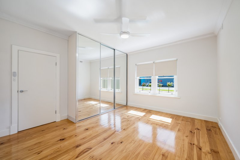 Photo - 10 Murray Street, Albert Park SA 5014 - Image 5