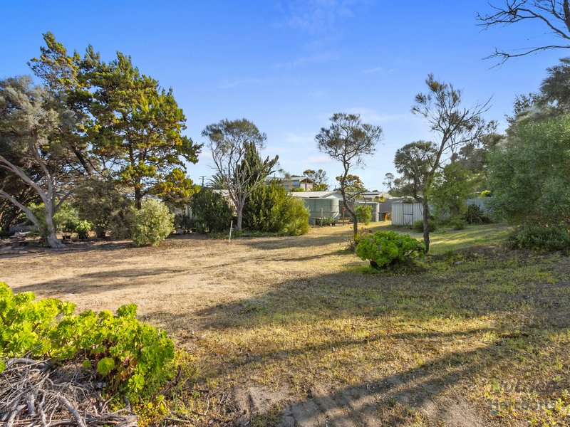 Photo - 10 Myrtle Court, The Pines SA 5577 - Image 3