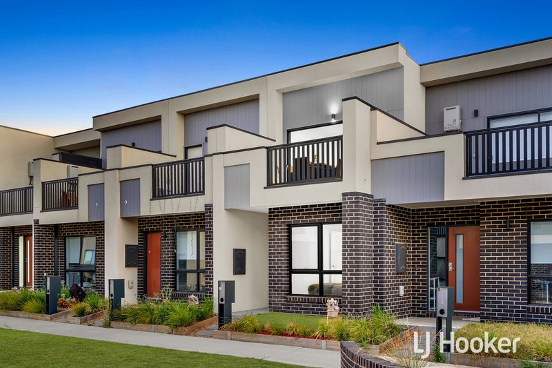 Photo - 10 Myrtle Walk, Cranbourne West VIC 3977 - Image 21