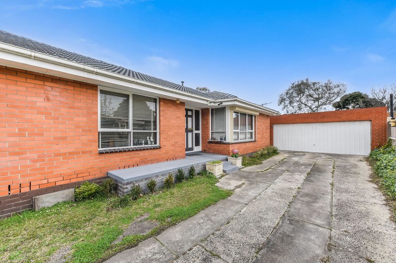 Photo - 10 Naomi Court, Noble Park VIC 3174 - Image 3