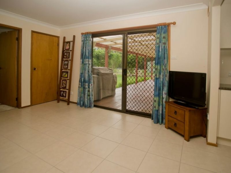 Photo - 10 Narrung Place, Oxley Island NSW 2430 - Image 16