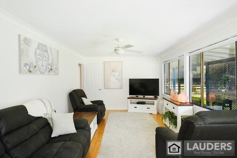 Photo - 10 Narrung Place, Oxley Island NSW 2430 - Image 10