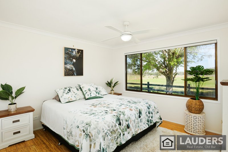 Photo - 10 Narrung Place, Oxley Island NSW 2430 - Image 16