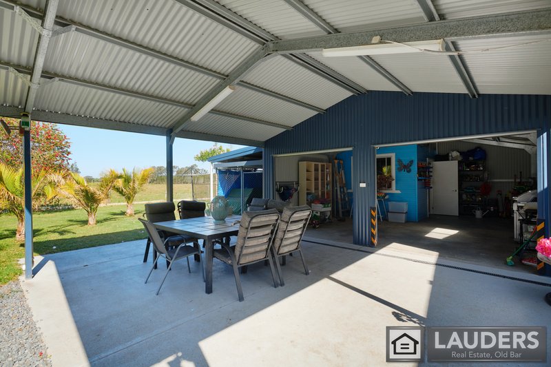 Photo - 10 Narrung Place, Oxley Island NSW 2430 - Image 22
