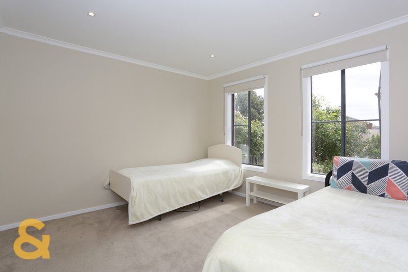 Photo - 10 Neptune Street, Roxburgh Park VIC 3064 - Image 6