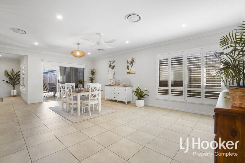 Photo - 10 Neumann Drive, Yarrabilba QLD 4207 - Image 23
