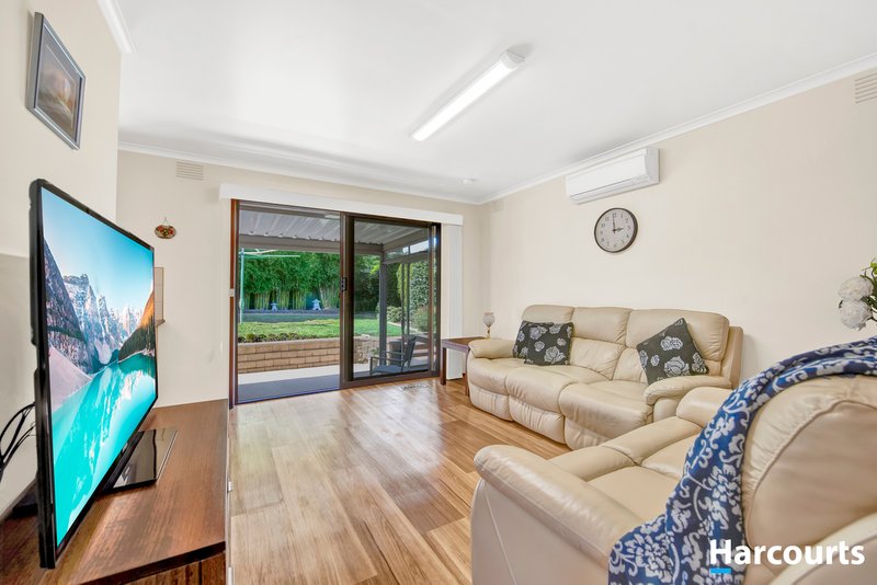 Photo - 10 Nevis Court, Vermont South VIC 3133 - Image 3