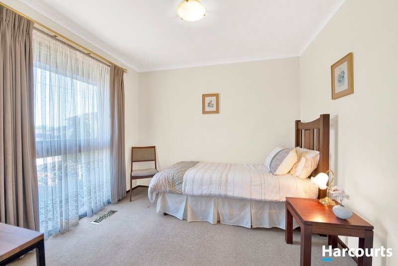 Photo - 10 Nevis Court, Vermont South VIC 3133 - Image 12