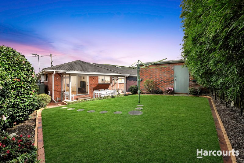 Photo - 10 Nevis Court, Vermont South VIC 3133 - Image 17