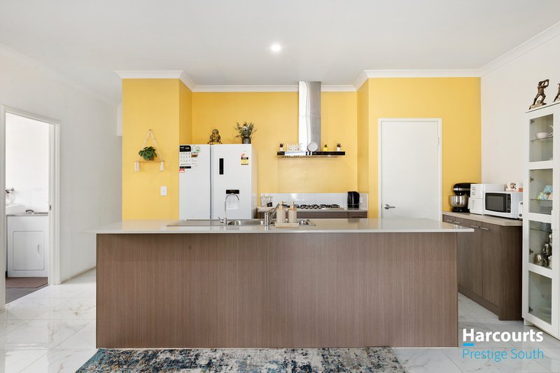 Photo - 10 New Bond Street, Midland WA 6056 - Image 10
