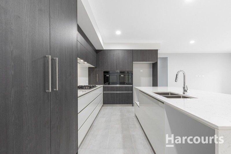 Photo - 10 Newport Street, Ridgewood WA 6030 - Image 4