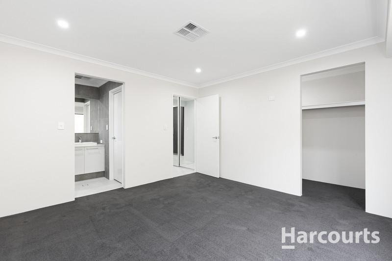 Photo - 10 Newport Street, Ridgewood WA 6030 - Image 8
