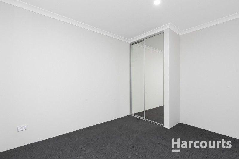 Photo - 10 Newport Street, Ridgewood WA 6030 - Image 14