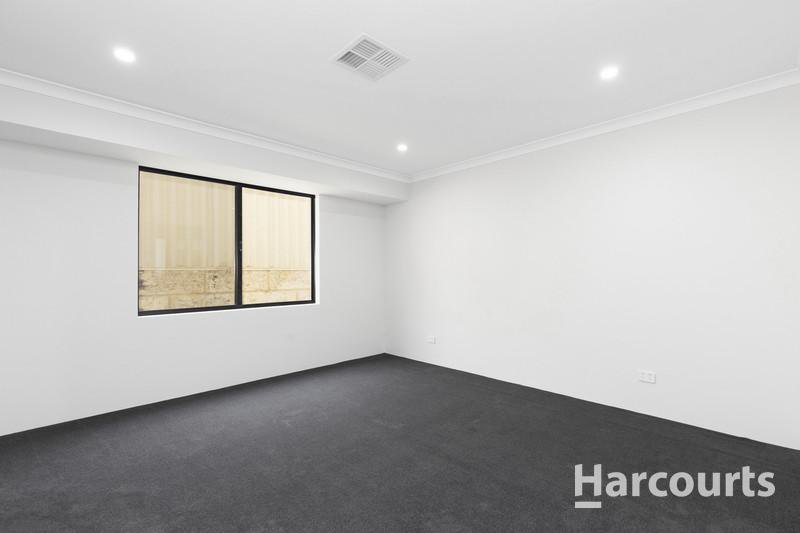 Photo - 10 Newport Street, Ridgewood WA 6030 - Image 15