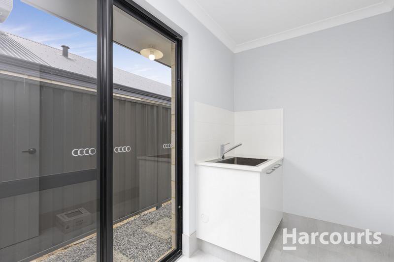 Photo - 10 Newport Street, Ridgewood WA 6030 - Image 17