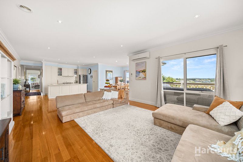 Photo - 10 Nicolas Court, Warragul VIC 3820 - Image 4