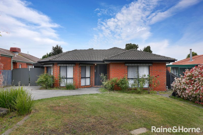 10 Nixon Court, Roxburgh Park VIC 3064