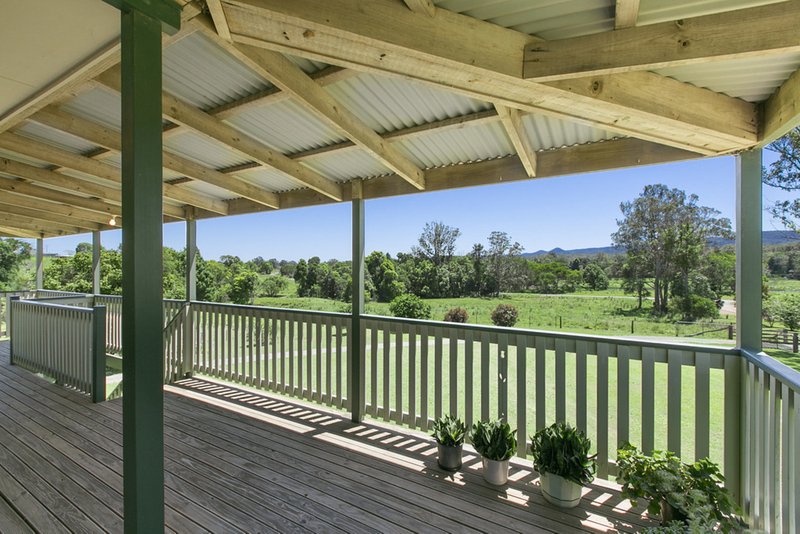 Photo - 10 Noakes Road, Traveston QLD 4570 - Image 2